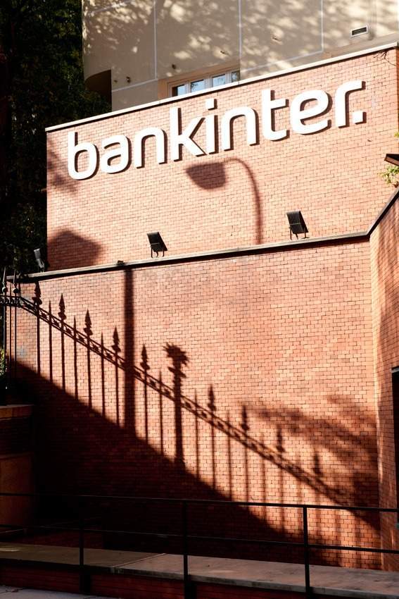 Bankinter to buy banking operations of EVO Banco in Spain