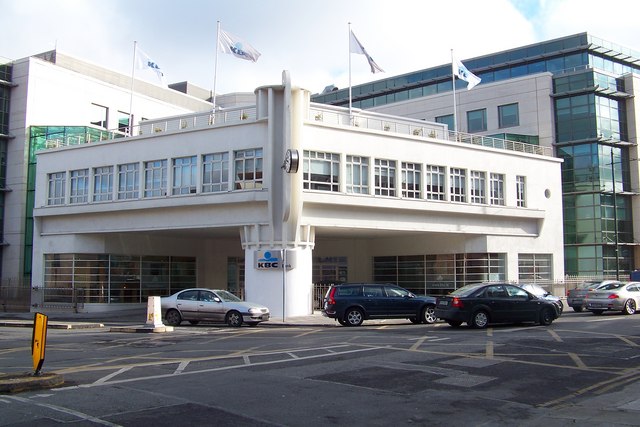 KBC Bank Ireland closes sale of legacy corporate loan portfolio to Bank of Ireland