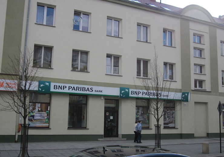 800px-BNP_Paribas_Bank_w_Białymstoku