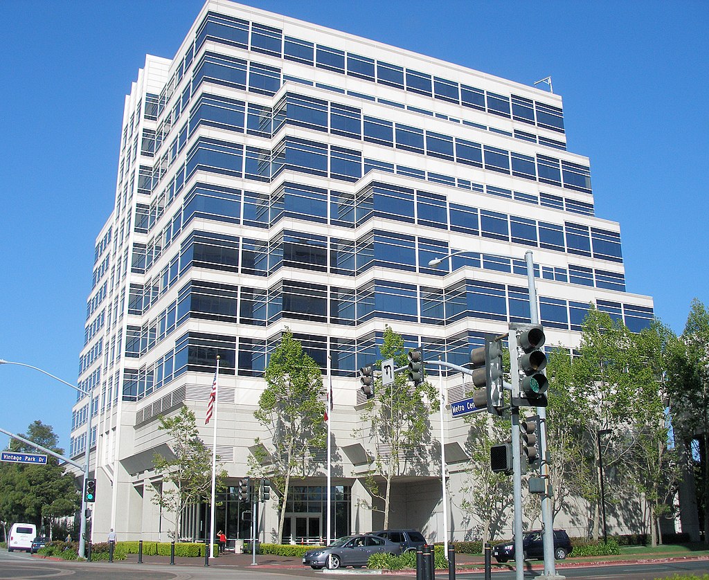Headquarters at Metro Center in Foster City, California. (Credit: Coolcaesar at en.wikipedia)